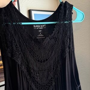 Torrid Black Sleeveless Tunic Top